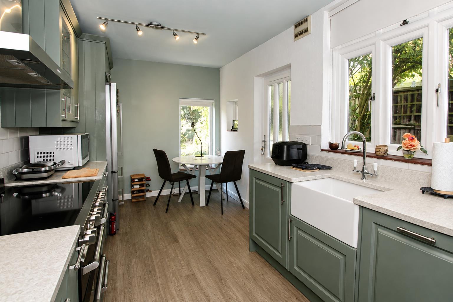 4 bed property in Willis Avenue, Sutton